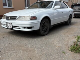 1998 Toyota Mark II VIII (X100), белый, 750000 рублей, вид 1