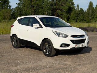2014 Hyundai ix35 I Рестайлинг, белый, 1100000 рублей, вид 2