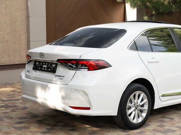 2022 Toyota Corolla XII (E210), белый - вид 9