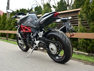 2015 MV Agusta Brutale 800, серый, 1099999 рублей, вид 2