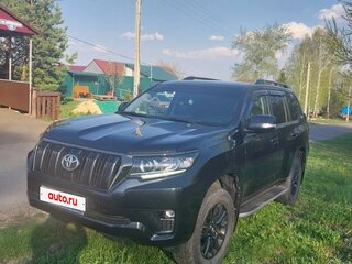 2022 Toyota Land Cruiser Prado 150 Series Рестайлинг 3, чёрный, 8000000 рублей, вид 4