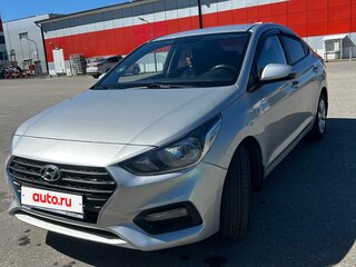 2019 Hyundai Solaris II, серебристый, 1370000 рублей, вид 1