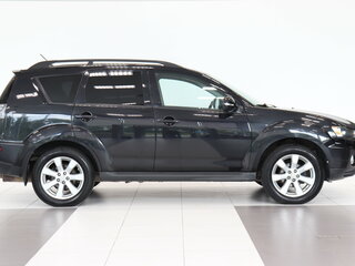 2011 Mitsubishi Outlander II Рестайлинг, чёрный, 904000 рублей, вид 3