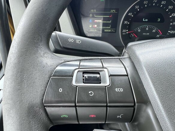 2017 Volvo FM, жёлтый, 4999000 рублей - вид 20