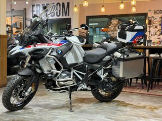 2021 BMW R 1250 GS, белый, 2600000 рублей, вид 1