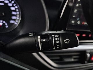 2024 Kia K3 II Рестайлинг, белый, 1950000 рублей, вид 5