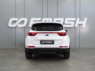 2018 Kia Sportage IV, белый, 1949000 рублей, вид 4
