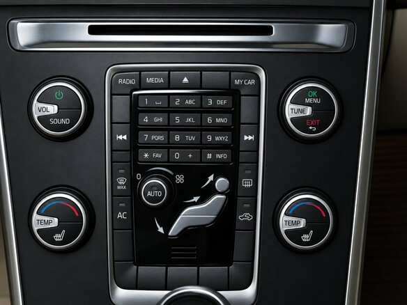 2013 Volvo XC60 I Рестайлинг, золотистый, 2529000 рублей - вид 12