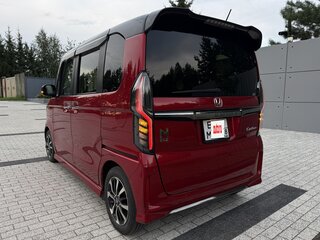2021 Honda N-BOX II Рестайлинг, красный, 1049000 рублей, вид 5