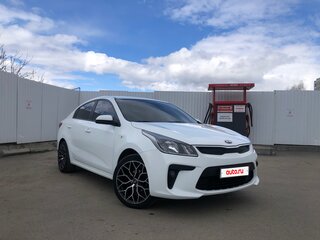 2018 Kia Rio IV, белый, 1390000 рублей, вид 2