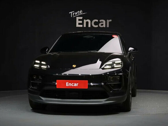 2025 Porsche Macan GTS II, чёрный, 19244400 рублей - вид 2