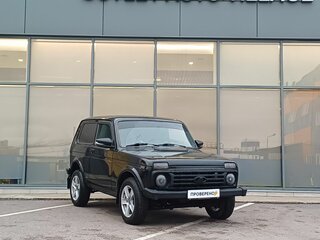 2016 Lada (ВАЗ) 2121 (4x4) Urban I Рестайлинг, чёрный, 499000 рублей, вид 2