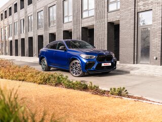 2020 BMW X6 M Competition III (F96), синий, 9900000 рублей, вид 2