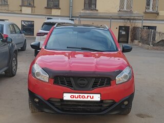 2010 Nissan Qashqai I Рестайлинг, красный, 930000 рублей, вид 3