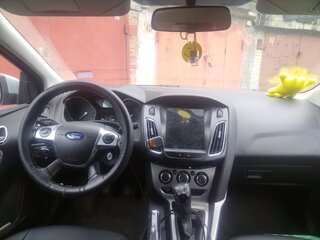 2014 Ford Focus III, серебристый, 800000 рублей, вид 3