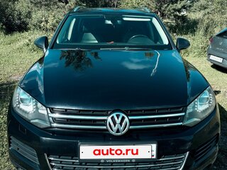2013 Volkswagen Touareg II, чёрный, 2100000 рублей, вид 4