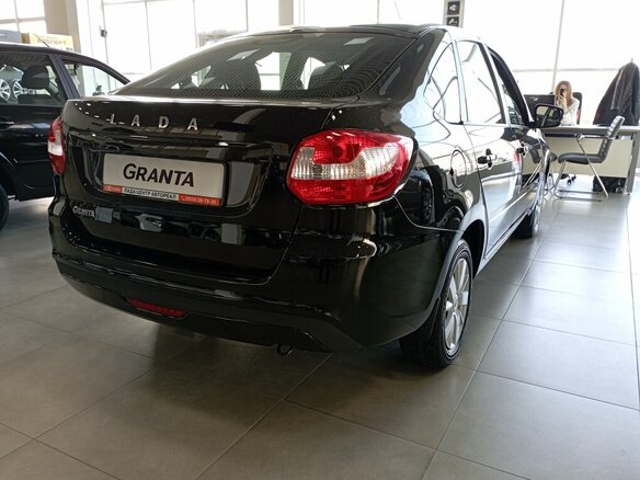 2026 Lada (ВАЗ) Granta I Рестайлинг, чёрный - вид 6