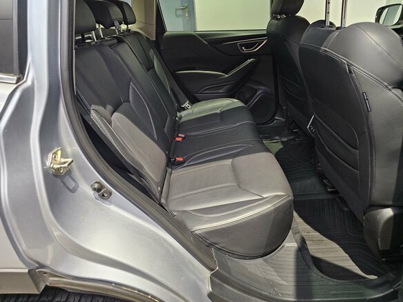 2019 Subaru Forester V, серебристый, 2299000 рублей - вид 15