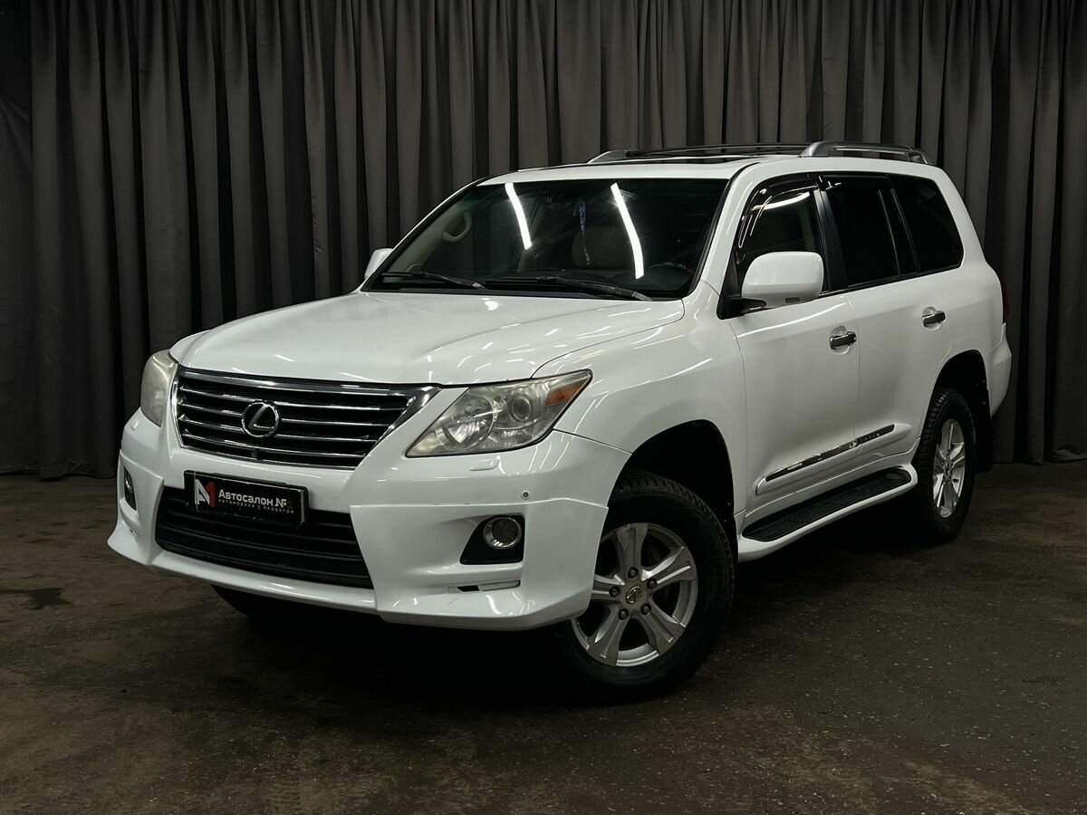 Открыть фотографии: Lexus LX III