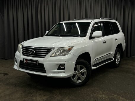Lexus LX III