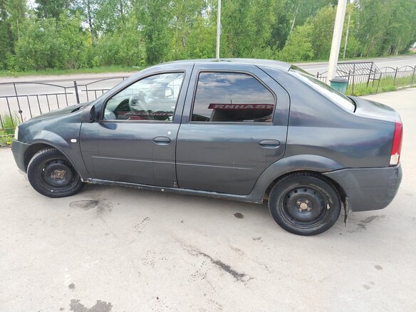 2009 Renault Logan I, серый - вид 1
