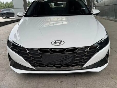 2022 Hyundai Elantra VII (CN7), белый, 1700000 рублей, вид 1