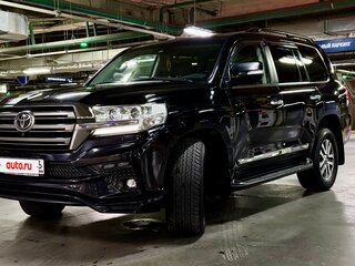 2016 Toyota Land Cruiser 200 Series Рестайлинг 2, чёрный, 6200000 рублей, вид 2