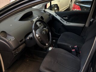 2007 Toyota Yaris Multimode II, чёрный, 400000 рублей, вид 5