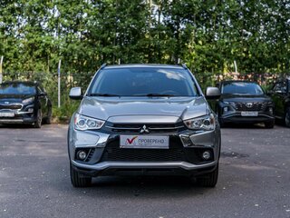 2019 Mitsubishi ASX I Рестайлинг 2, серебристый, 1630000 рублей, вид 3