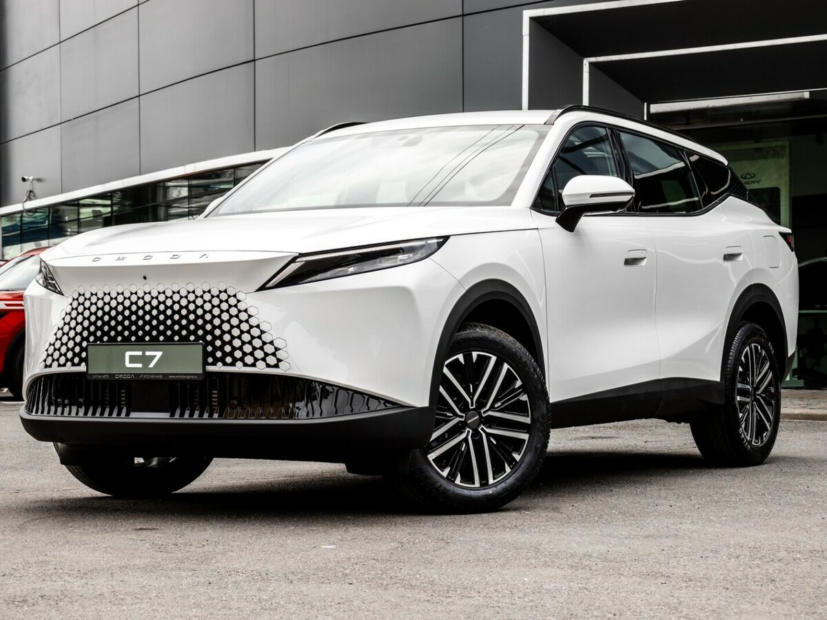 Открыть фотографии: Omoda C7