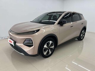 2026 Changan Qiyuan Q05 51.9 kWh II, серебристый, 2117034 рублей, вид 3