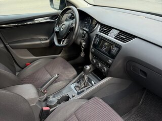 2015 Skoda Octavia III (A7), чёрный, 1470000 рублей, вид 5