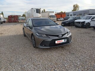 2022 Toyota Camry VIII (XV70) Рестайлинг, белый, 3870000 рублей, вид 2