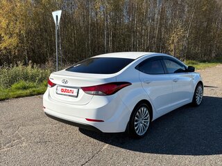 2015 Hyundai Elantra V (MD) Рестайлинг, белый, 1200000 рублей, вид 5