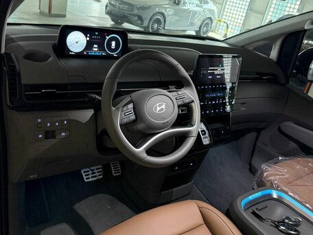 2025 Hyundai Staria I, белый, 10890000 рублей, вид 5