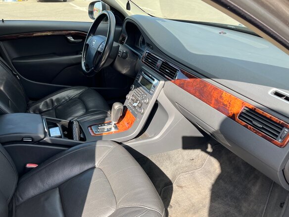 2007 Volvo V70 III, коричневый, 950000 рублей - вид 8