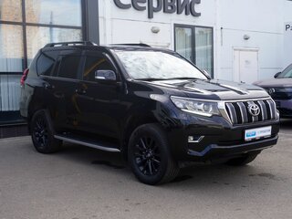 2019 Toyota Land Cruiser Prado 150 Series Рестайлинг 2, чёрный, 4315000 рублей, вид 3