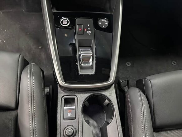 2022 Audi A3 35 TFSI Long IV (8Y), красный - вид 10