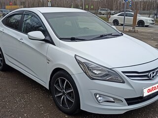 2016 Hyundai Solaris I Рестайлинг, белый, 1000000 рублей, вид 3