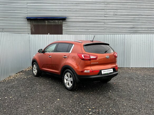 2013 Kia Sportage III, оранжевый - вид 5