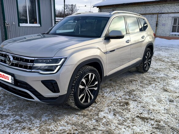 2021 Volkswagen Teramont I Рестайлинг (China Market), серебристый, 4800000 рублей