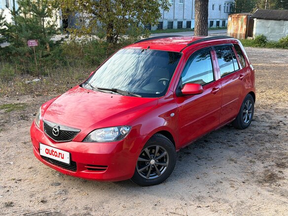 2003 Mazda 2 I (DY), красный, 240000 рублей