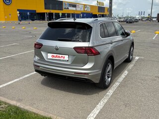 2019 Volkswagen Tiguan II, серый, 3400000 рублей, вид 5