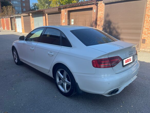 2008 Audi A4 IV (B8), белый, 700000 рублей - вид 5
