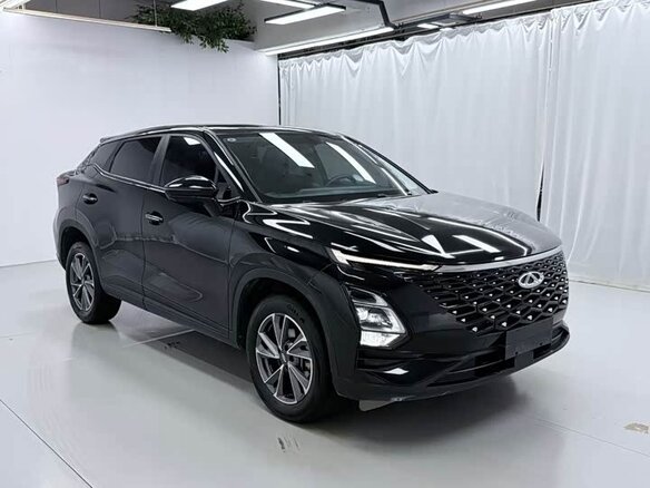 2022 Omoda C5 I, чёрный - вид 6