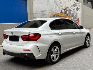 2022 BMW 1 серии 120i III (F52) Рестайлинг, белый, 1591000 рублей, вид 4