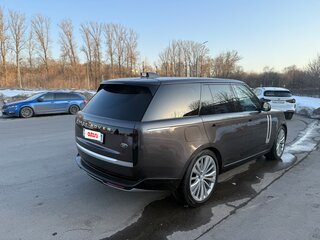 2022 Land Rover Range Rover P530 MHEV V, серый, 12500000 рублей, вид 4