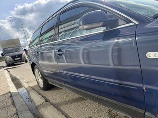 2004 Volkswagen Passat B5 Рестайлинг, синий, 530000 рублей, вид 4
