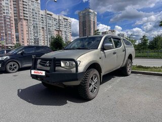 2010 Mitsubishi L200 IV, бежевый, 1490000 рублей, вид 1