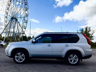 2014 Nissan X-Trail II Рестайлинг, серебристый, 1249000 рублей, вид 2